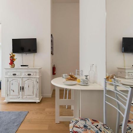 Apartamento Santo António Oporto House Exterior foto